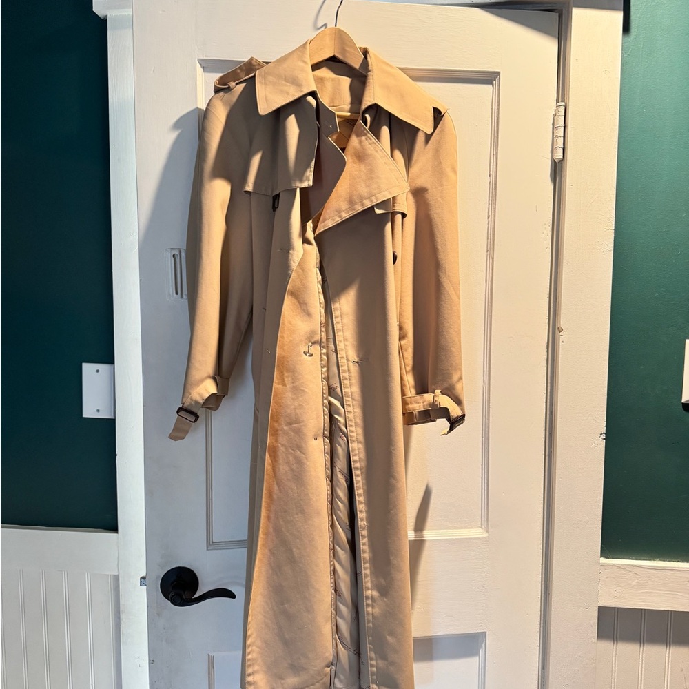 Etienne Aigner Vintage Trench Coat
